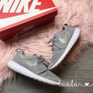 NIKE Roshe One Grey And Swarovski